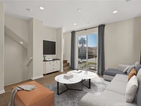 14729 Sherman Way, Van Nuys CA 91405