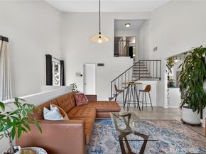 4542 San Andreas, Los Angeles CA 90065