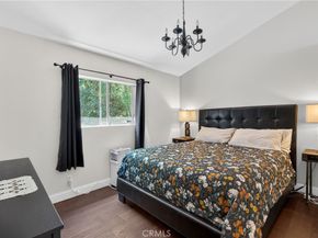 4542 San Andreas, Los Angeles CA 90065