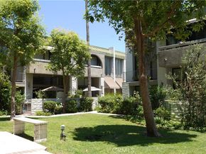5340 Yarmouth 205, Encino CA 91316