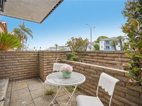 1447 Manhattan Beach Boulevard A, Manhattan Beach CA 90266