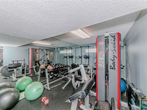 1940 N Highland Avenue 66, Los Angeles CA 90068