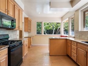 1601 Stone Canyon Road, Los Angeles CA 90077