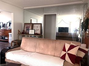 8715 S Van Ness, Inglewood CA 90305