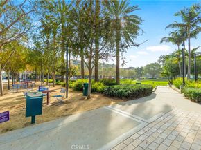 6030 Seabluff 505, Playa Vista CA 90094