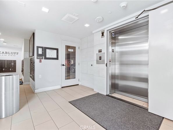 6030 Seabluff 505, Playa Vista CA 90094