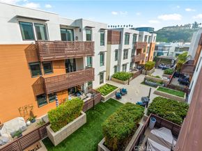 6030 Seabluff 505, Playa Vista CA 90094