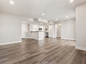 6030 Seabluff 505, Playa Vista CA 90094