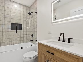 10232 S 2nd, Inglewood CA 90303