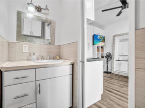 4601 Pepperwood, Long Beach CA 90808