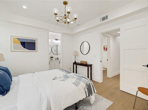 2414 Clark Lane B, Redondo Beach CA 90278