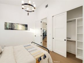 2414 Clark Lane B, Redondo Beach CA 90278