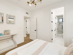 2414 Clark Lane B, Redondo Beach CA 90278