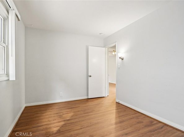 532 Rosecrans Avenue, Manhattan Beach CA 90266