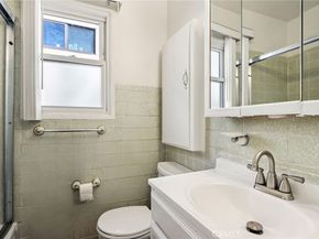 532 Rosecrans Avenue, Manhattan Beach CA 90266
