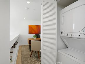 5409 W Wilshire Vista Lane, Los Angeles CA 90019