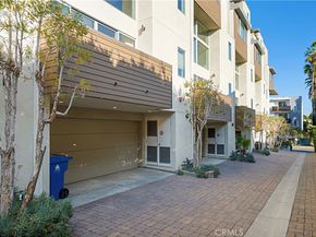 5409 W Wilshire Vista Lane, Los Angeles CA 90019