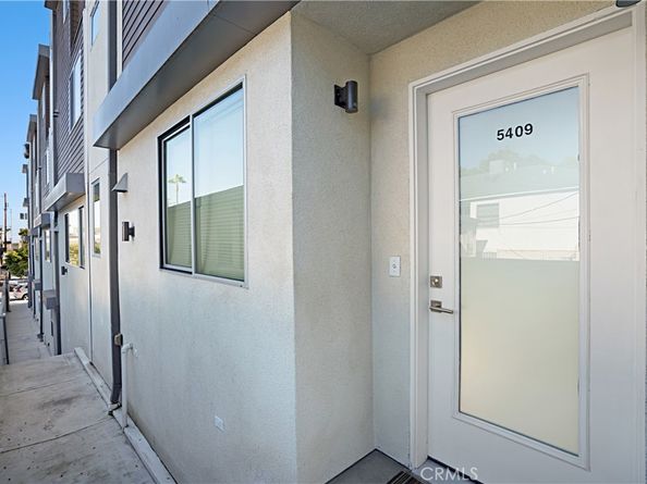 5409 W Wilshire Vista Lane, Los Angeles CA 90019