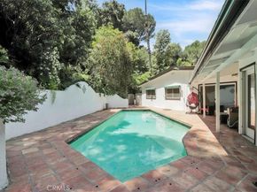 9466 Hidden Valley Place, Beverly Hills CA 90210