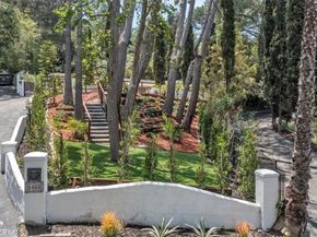 9466 Hidden Valley Place, Beverly Hills CA 90210