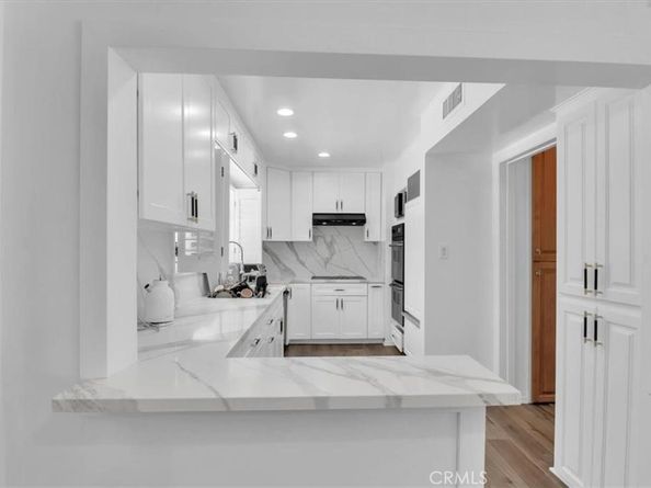 9466 Hidden Valley Place, Beverly Hills CA 90210