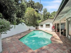 9466 Hidden Valley Place, Beverly Hills CA 90210