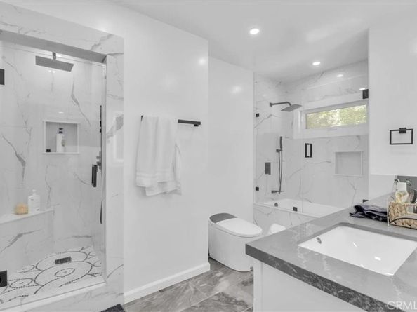 9466 Hidden Valley Place, Beverly Hills CA 90210