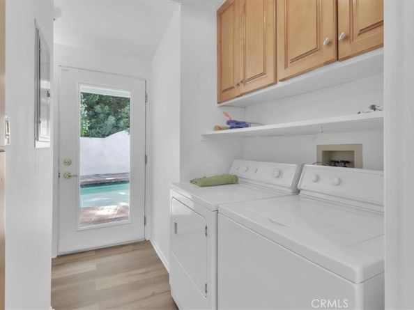 9466 Hidden Valley Place, Beverly Hills CA 90210