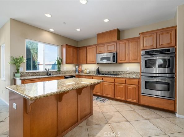 1381 W 11th Avenue, Escondido CA 92029