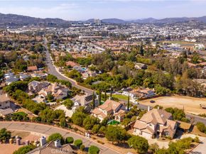 1381 W 11th Avenue, Escondido CA 92029