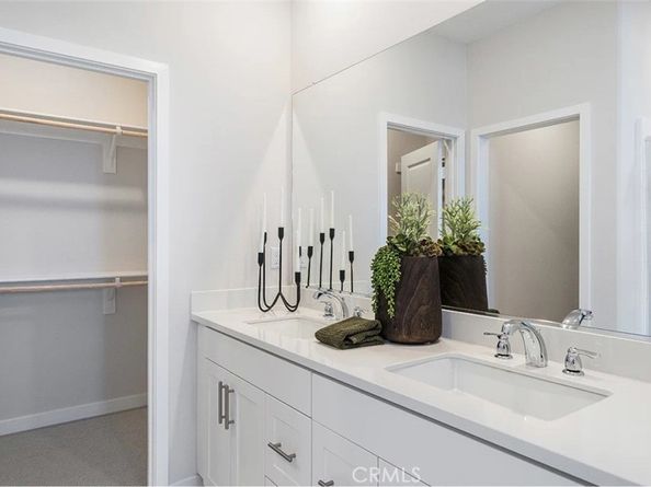 2602 E Hyde Paseo, Ontario CA 91762