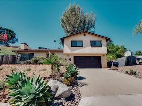 12433 Gay Rio Dr, Lakeside CA 92040