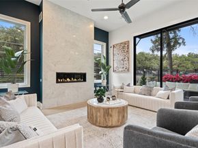 1719 Spyglass DR 1, Austin TX 78746