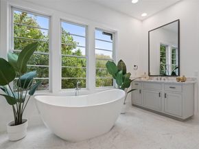 1719 Spyglass DR 1, Austin TX 78746