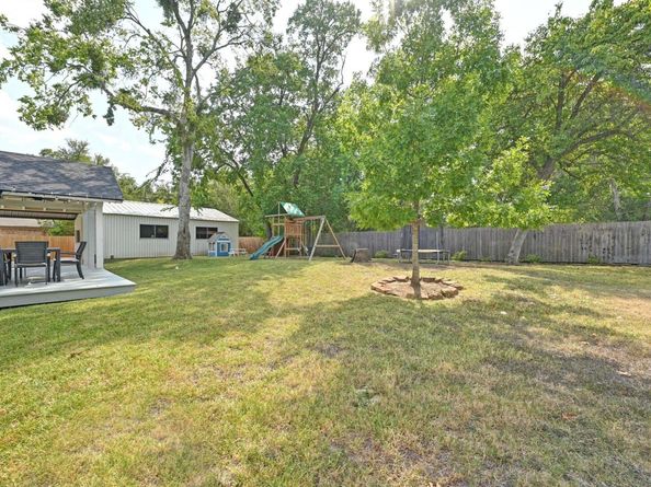 5600 Oak BLVD S, Austin TX 78735