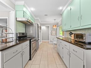 5600 Oak BLVD S, Austin TX 78735