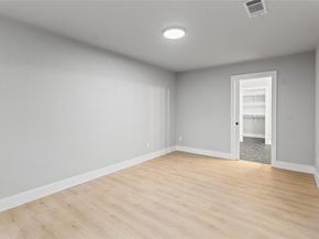 3907 Carmel DR, Austin TX 78721