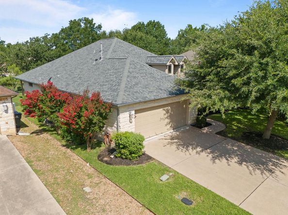 1005 Fort Davis ST, Georgetown TX 78633