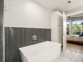 2003 Wilson ST 5, Austin TX 78704