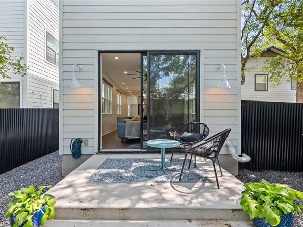 5515 Hudson ST 1, Austin TX 78721