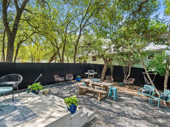 5515 Hudson ST 1, Austin TX 78721
