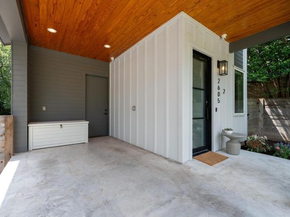 2605 S 2nd ST 2, Austin TX 78704