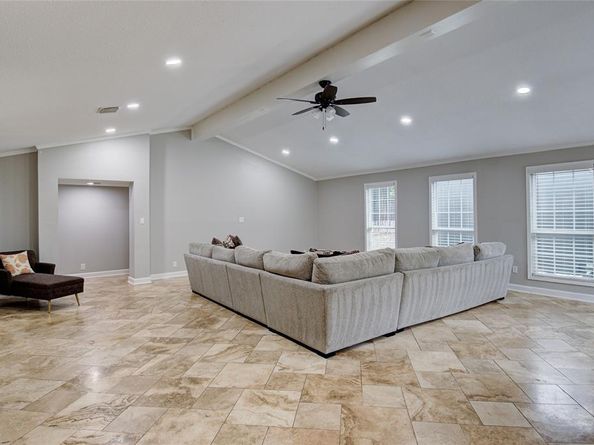 7507 Davy DR, Volente TX 78641