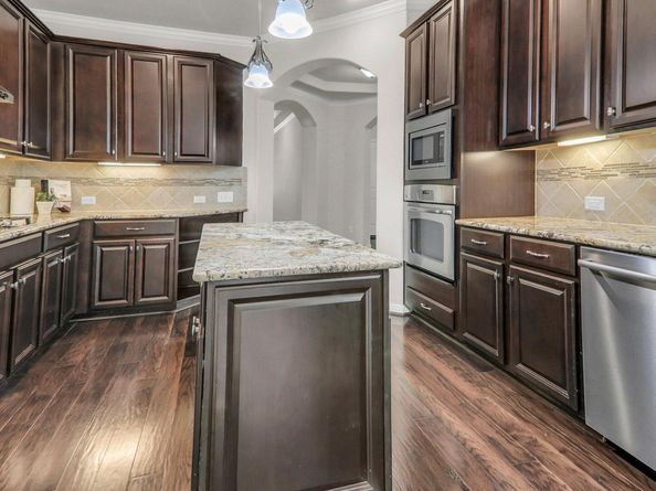 109 Lake Livingston DR, Georgetown TX 78628
