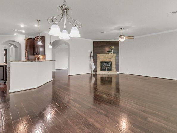 109 Lake Livingston DR, Georgetown TX 78628
