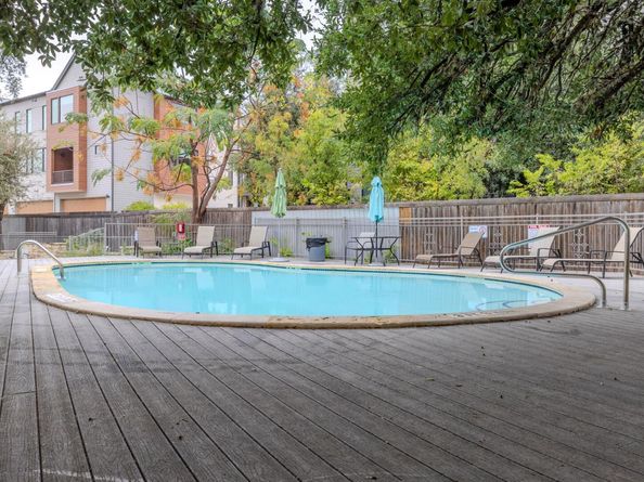 3204 Menchaca RD 710, Austin TX 78704