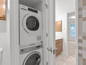 3204 Menchaca RD 710, Austin TX 78704