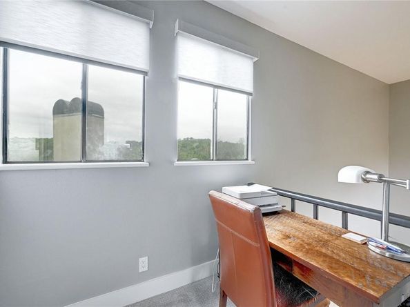 1707 Spyglass DR 61, Austin TX 78746