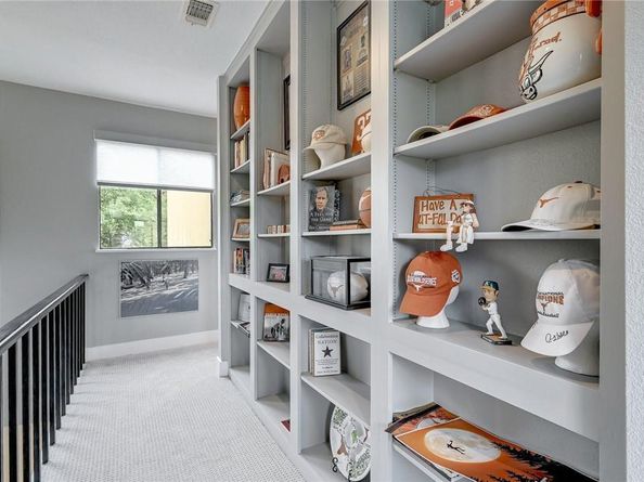 1707 Spyglass DR 61, Austin TX 78746