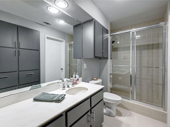 1707 Spyglass DR 61, Austin TX 78746
